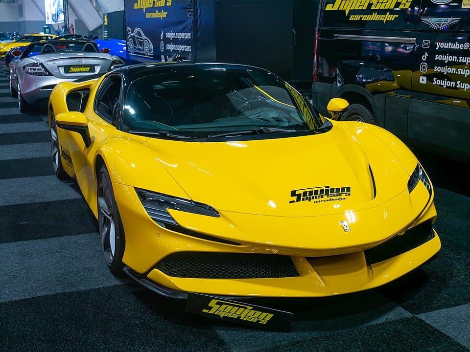Ferrari SF90