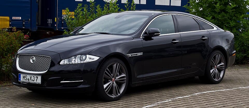 Jaguar XJ