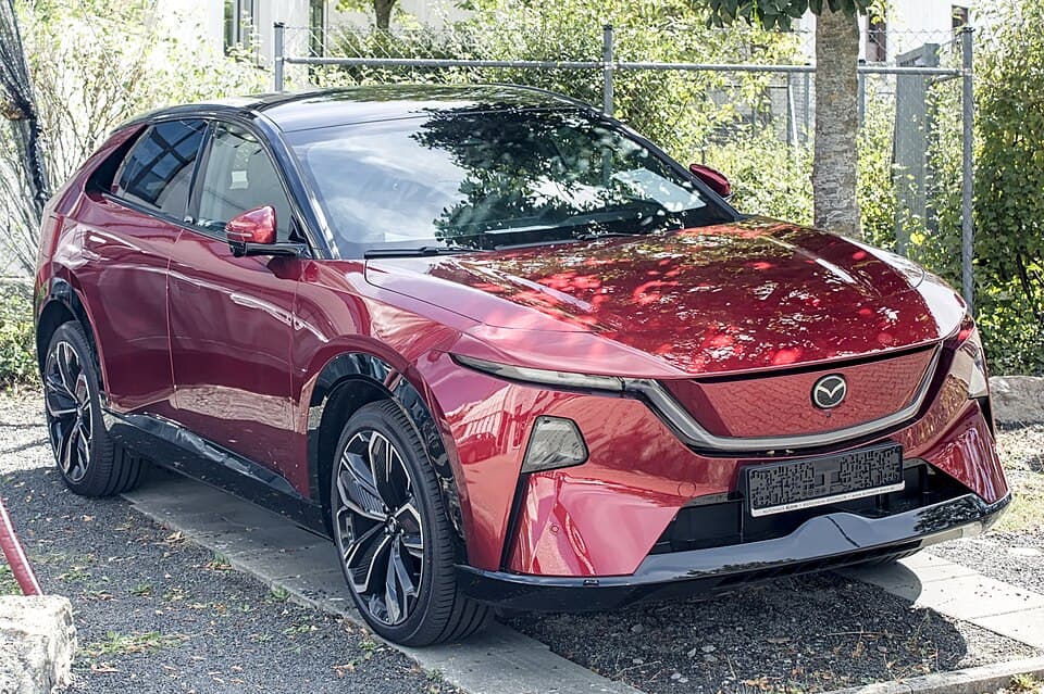 Mazda CX-6E