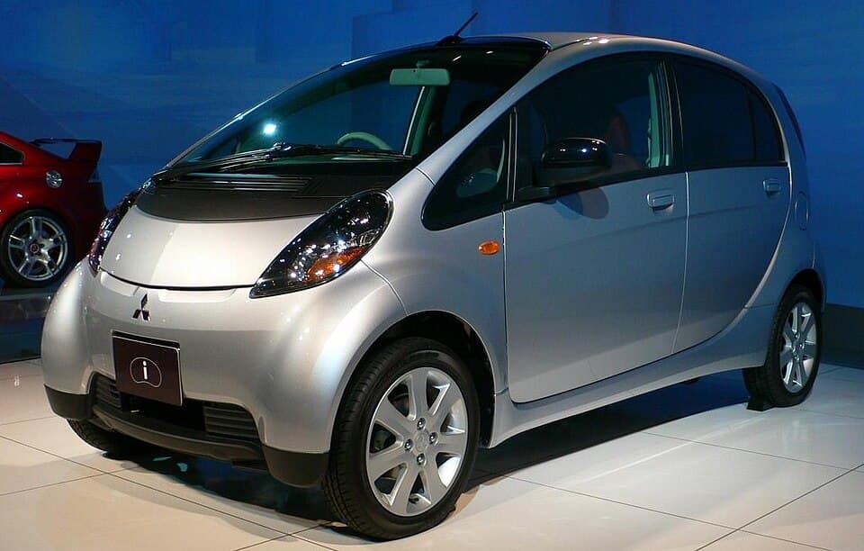 Mitsubishi I