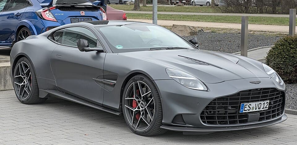 Aston Martin Vanquish