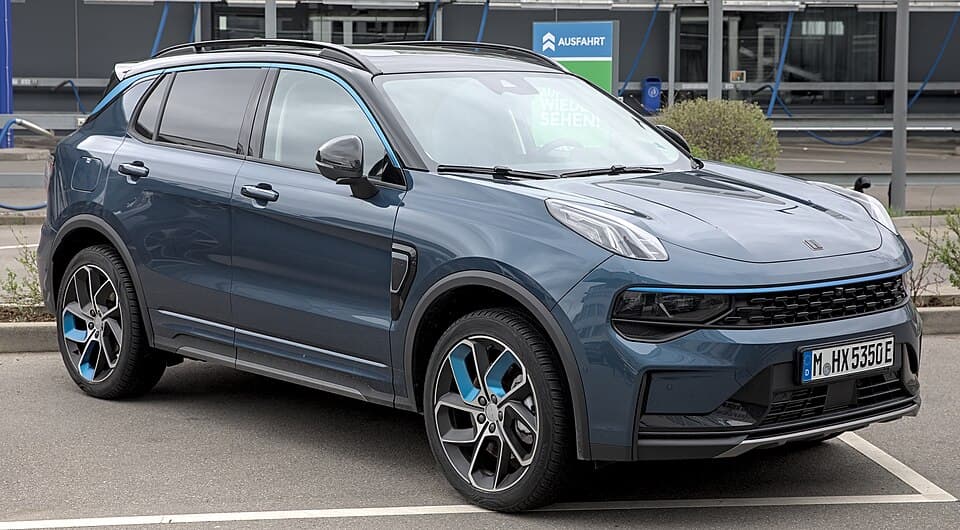 Lynk & Co 01